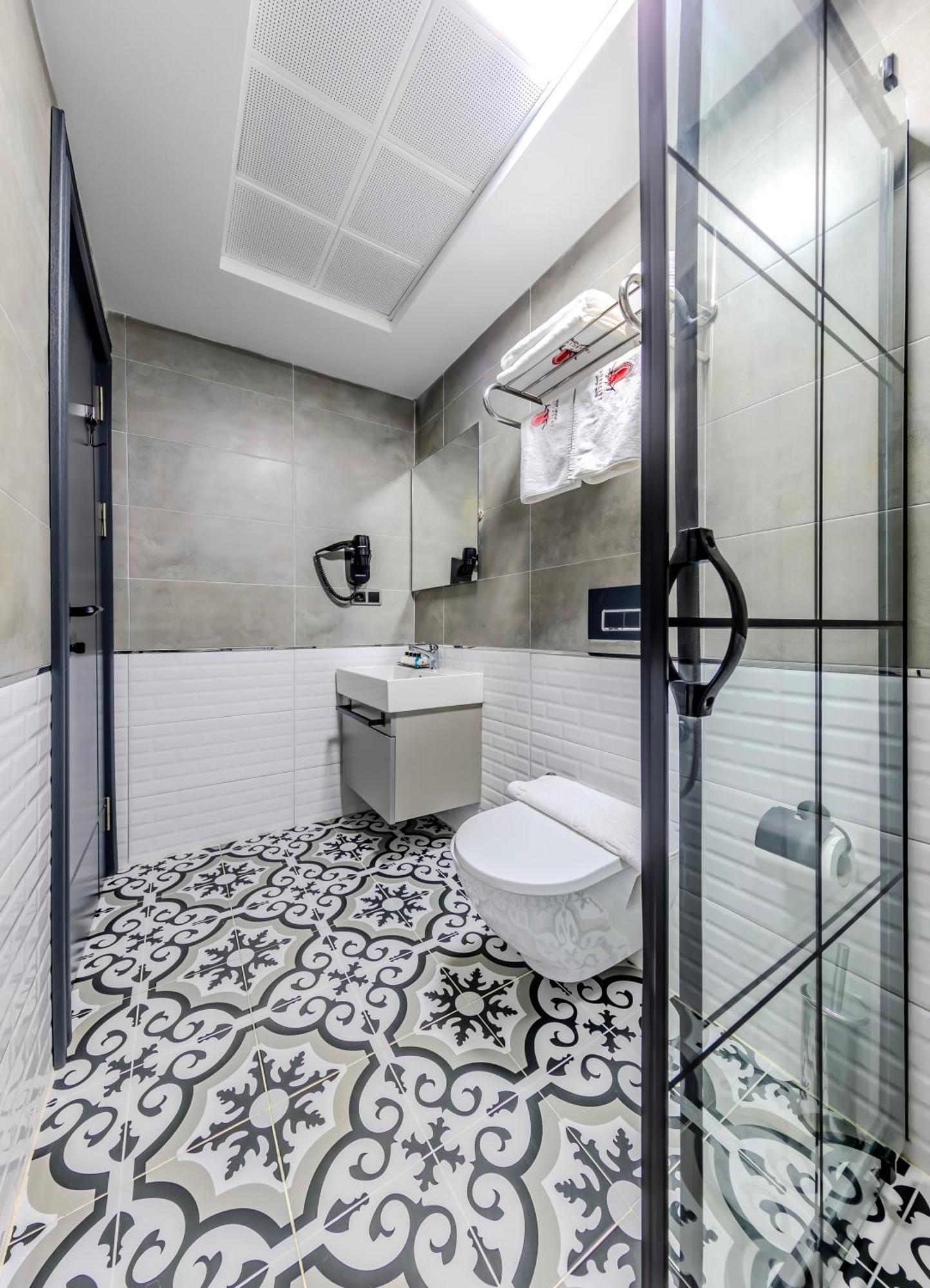 Intercity Hotel Istanbul Airport Arnavutkoy Exterior foto